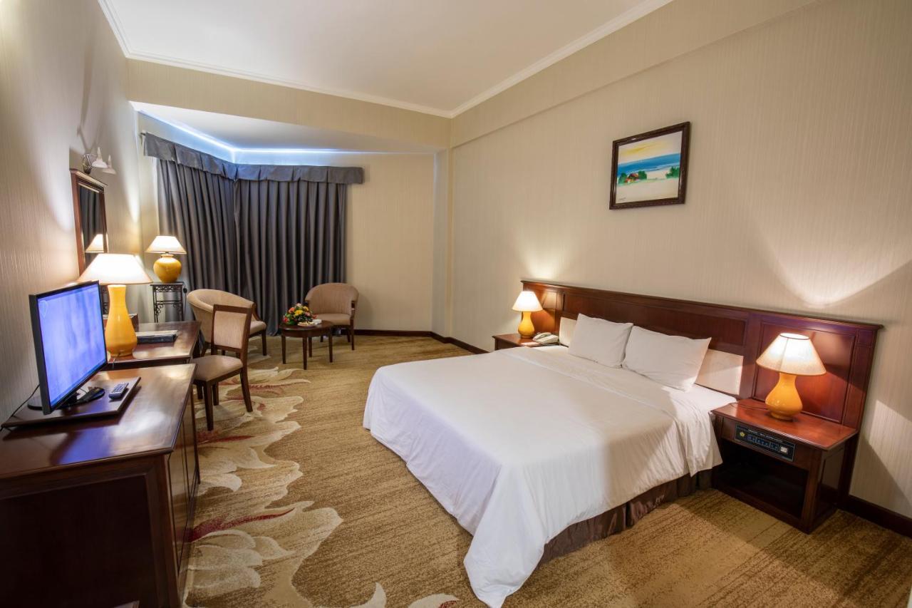 Saigon Quy Nhon Hotel Buitenkant foto