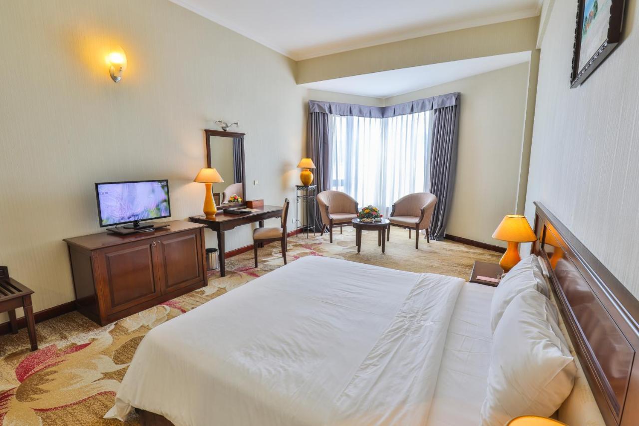Saigon Quy Nhon Hotel Buitenkant foto