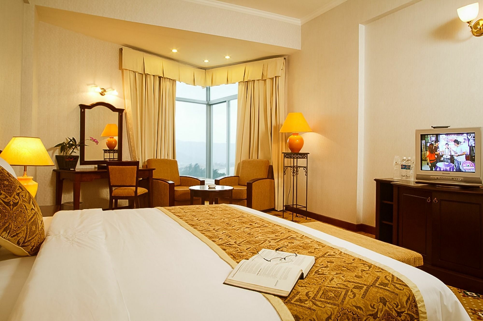 Saigon Quy Nhon Hotel Buitenkant foto
